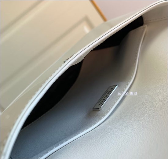 cb343655cfd94721fd470f90b01de96b_1641887317_8378.jpg cb343655cfd94721fd470f90b01de96b_1641887317_8378.jpg