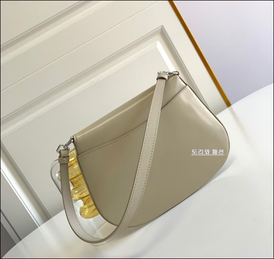 cb343655cfd94721fd470f90b01de96b_1641887393_5943.jpg cb343655cfd94721fd470f90b01de96b_1641887393_5943.jpg