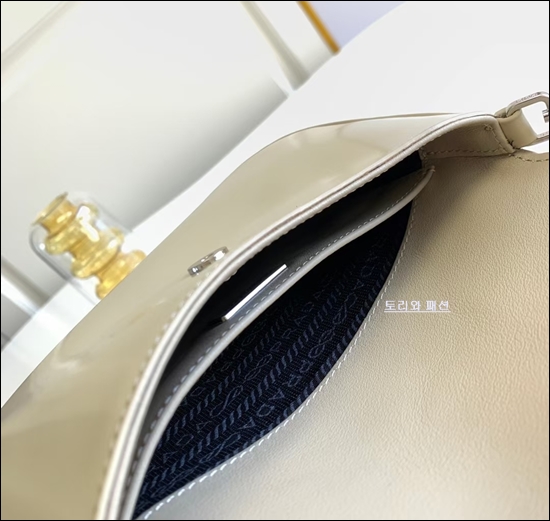 cb343655cfd94721fd470f90b01de96b_1641887394_8253.jpg cb343655cfd94721fd470f90b01de96b_1641887394_8253.jpg