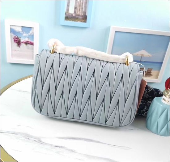 0270a0abec8c69058b80facd1feec524_1644924546_1773.jpg 0270a0abec8c69058b80facd1feec524_1644924546_1773.jpg