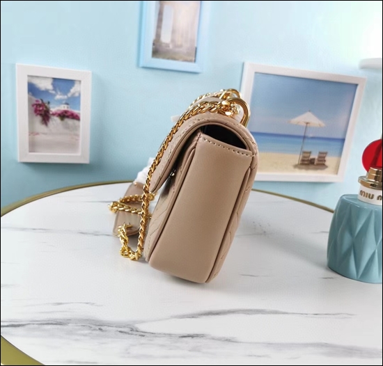 0270a0abec8c69058b80facd1feec524_1644924581_1037.jpg 0270a0abec8c69058b80facd1feec524_1644924581_1037.jpg