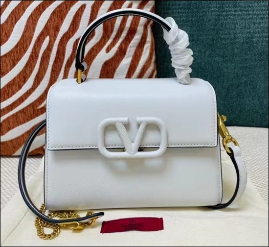 5dfc52ddd93c8f8183a522916b1c6cad_1645018128_0369.jpg 5dfc52ddd93c8f8183a522916b1c6cad_1645018128_0369.jpg