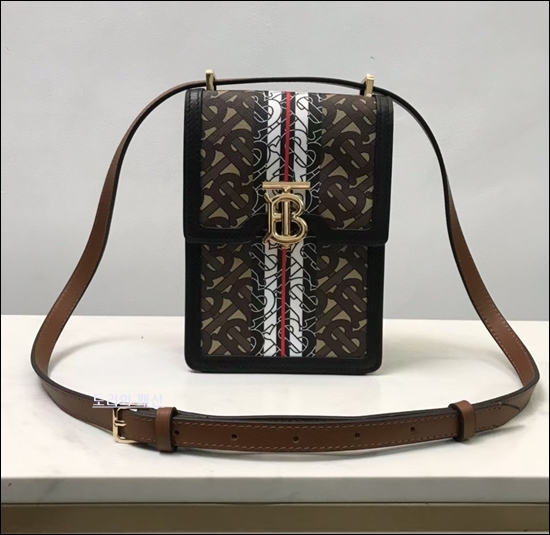 c9348b8c17bdec4f9ab946c9d16a5815_1644406098_0598.jpg c9348b8c17bdec4f9ab946c9d16a5815_1644406098_0598.jpg