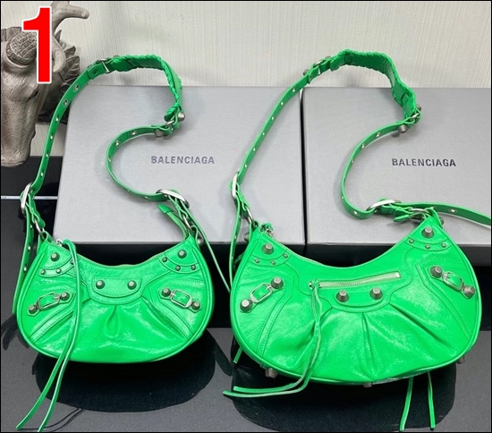 b5842abfd8c6616b67e912b0647958ad_1646375066_6318.jpg b5842abfd8c6616b67e912b0647958ad_1646375066_6318.jpg