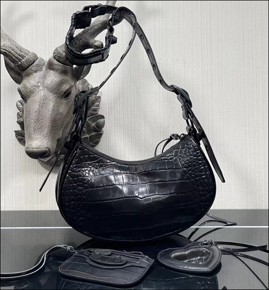 b5842abfd8c6616b67e912b0647958ad_1646375113_7302.jpg b5842abfd8c6616b67e912b0647958ad_1646375113_7302.jpg