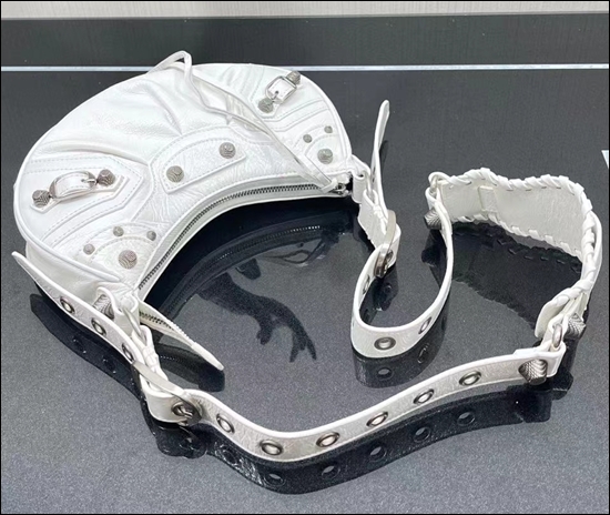 b5842abfd8c6616b67e912b0647958ad_1646375133_7168.jpg b5842abfd8c6616b67e912b0647958ad_1646375133_7168.jpg