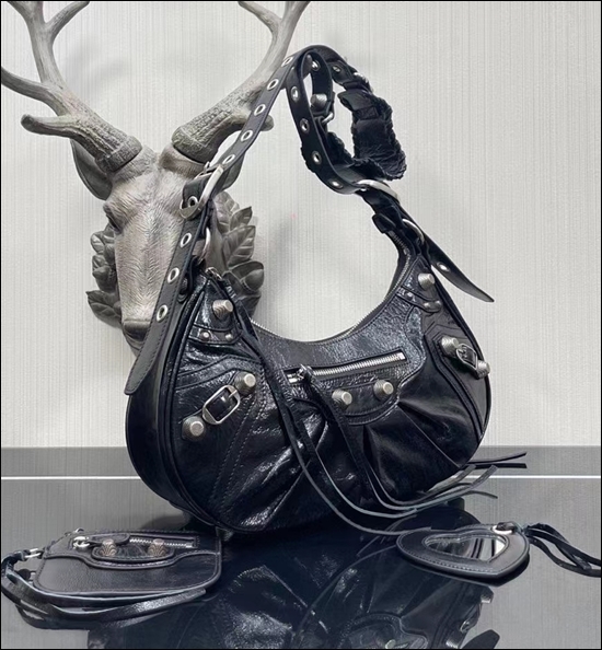 b5842abfd8c6616b67e912b0647958ad_1646375171_1341.jpg b5842abfd8c6616b67e912b0647958ad_1646375171_1341.jpg