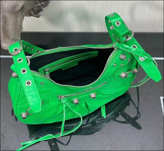 b5842abfd8c6616b67e912b0647958ad_1646375208_6245.jpg b5842abfd8c6616b67e912b0647958ad_1646375208_6245.jpg