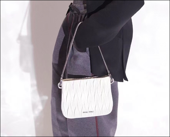 dd5f819ccc0a52060da04dd450701b2c_1648026420_697.jpg dd5f819ccc0a52060da04dd450701b2c_1648026420_697.jpg