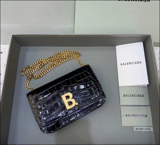 b1621bf33a508836c390f094ca2cb64b_1649751675_8868.jpg b1621bf33a508836c390f094ca2cb64b_1649751675_8868.jpg