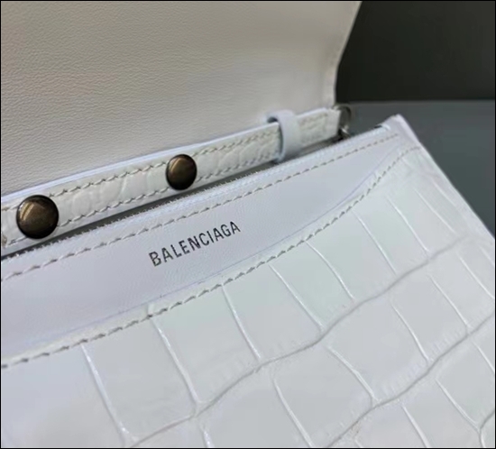 b1621bf33a508836c390f094ca2cb64b_1649751809_2977.jpg b1621bf33a508836c390f094ca2cb64b_1649751809_2977.jpg