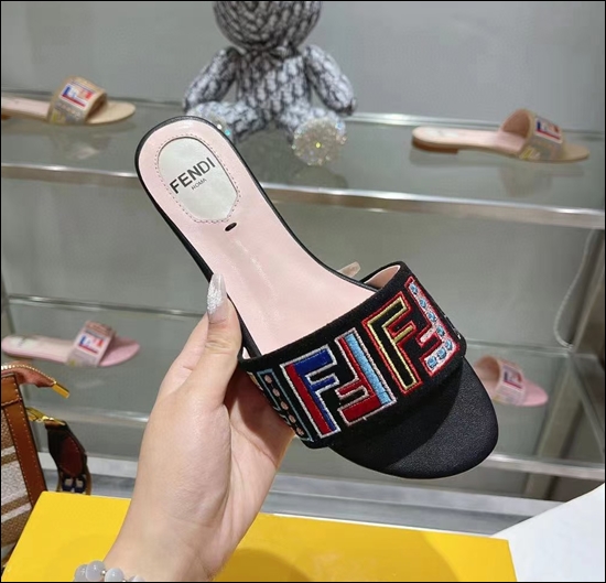 1e0d02eda1a07e4568beb5f07bc599be_1653570111_2616.jpg 1e0d02eda1a07e4568beb5f07bc599be_1653570111_2616.jpg