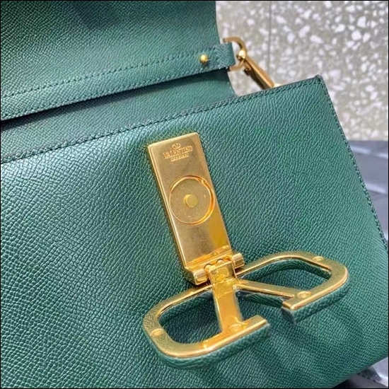 4a10192b388126a11b137c44b79914af_1653022866_348.jpg 4a10192b388126a11b137c44b79914af_1653022866_348.jpg