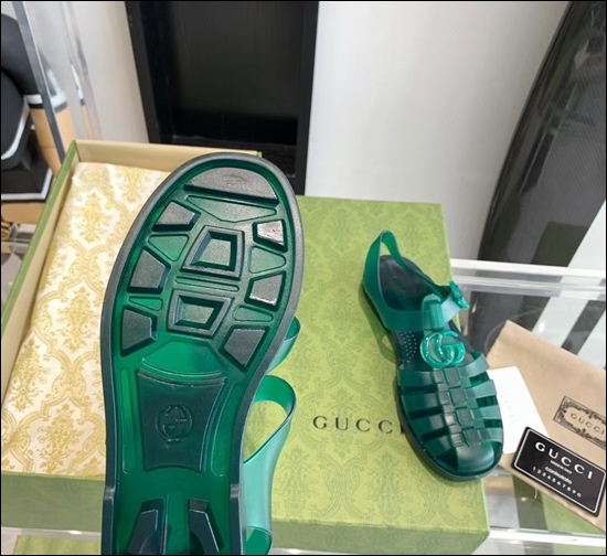 5e29e078f5fb012257e90564e02d7fe4_1652959497_0524.jpg 5e29e078f5fb012257e90564e02d7fe4_1652959497_0524.jpg