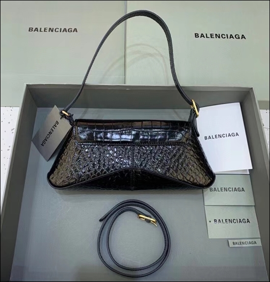 754f083d94ced714374cfaec8e0edcb6_1652162176_8728.jpg 754f083d94ced714374cfaec8e0edcb6_1652162176_8728.jpg