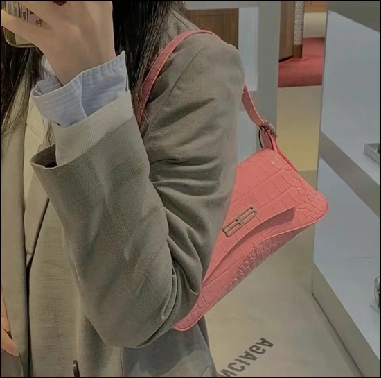 754f083d94ced714374cfaec8e0edcb6_1652162250_0608.jpg 754f083d94ced714374cfaec8e0edcb6_1652162250_0608.jpg