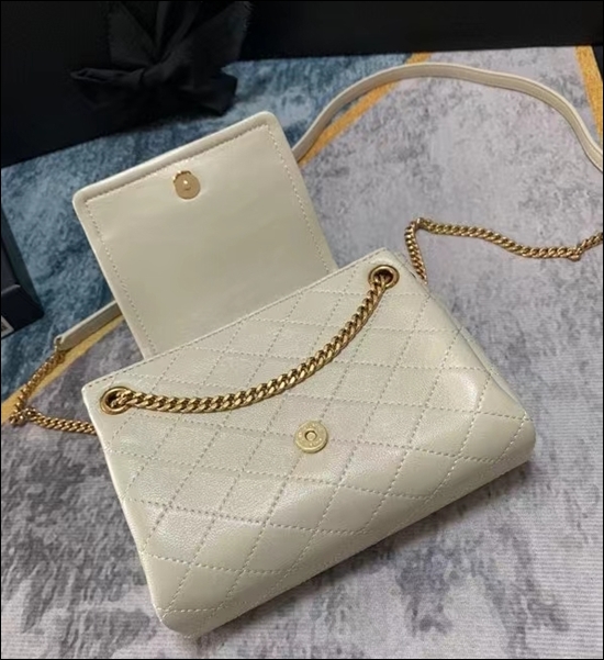 c8ef78d8b6a388bd0c02373fcce81f47_1653313884_0433.jpg c8ef78d8b6a388bd0c02373fcce81f47_1653313884_0433.jpg