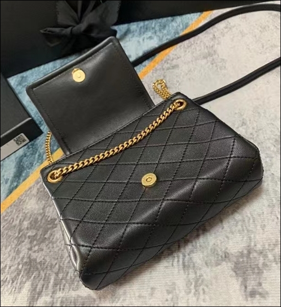 c8ef78d8b6a388bd0c02373fcce81f47_1653313936_7295.jpg c8ef78d8b6a388bd0c02373fcce81f47_1653313936_7295.jpg