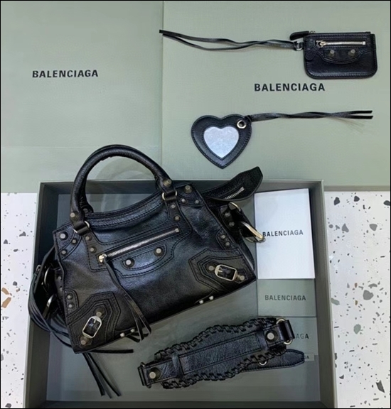 cb300f1707c7d69a5eb886b3dded0b91_1656069143_6817.jpg cb300f1707c7d69a5eb886b3dded0b91_1656069143_6817.jpg