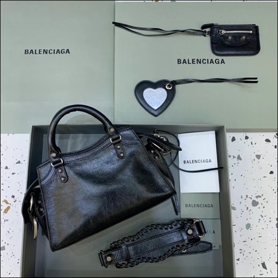 cb300f1707c7d69a5eb886b3dded0b91_1656069147_5129.jpg cb300f1707c7d69a5eb886b3dded0b91_1656069147_5129.jpg