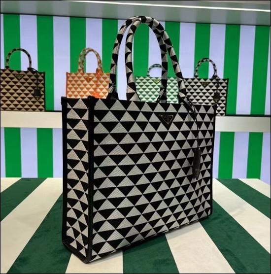 e5e1ae9de6748ffd630bb713e68c152c_1655726131_2994.jpg e5e1ae9de6748ffd630bb713e68c152c_1655726131_2994.jpg