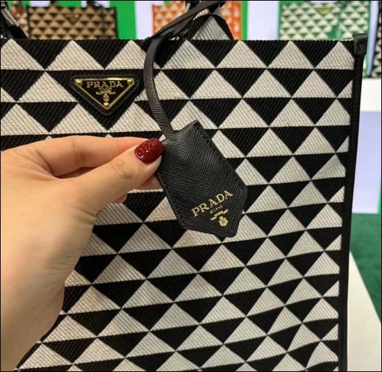 e5e1ae9de6748ffd630bb713e68c152c_1655726132_2374.jpg e5e1ae9de6748ffd630bb713e68c152c_1655726132_2374.jpg