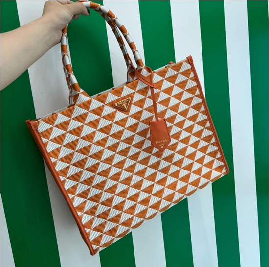 e5e1ae9de6748ffd630bb713e68c152c_1655726141_9683.jpg e5e1ae9de6748ffd630bb713e68c152c_1655726141_9683.jpg