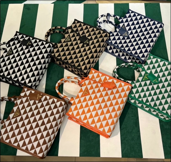 e5e1ae9de6748ffd630bb713e68c152c_1655726151_2845.jpg e5e1ae9de6748ffd630bb713e68c152c_1655726151_2845.jpg