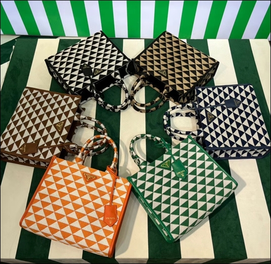 e5e1ae9de6748ffd630bb713e68c152c_1655726151_7387.jpg e5e1ae9de6748ffd630bb713e68c152c_1655726151_7387.jpg