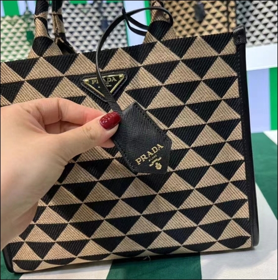 e5e1ae9de6748ffd630bb713e68c152c_1655726161_0723.jpg e5e1ae9de6748ffd630bb713e68c152c_1655726161_0723.jpg