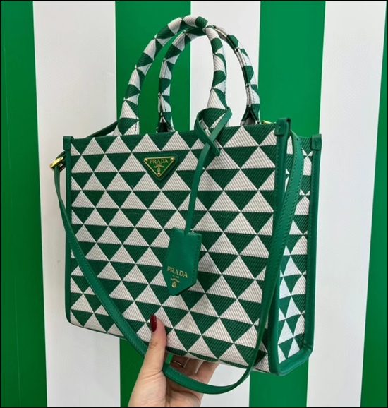 e5e1ae9de6748ffd630bb713e68c152c_1655726171_4329.jpg e5e1ae9de6748ffd630bb713e68c152c_1655726171_4329.jpg