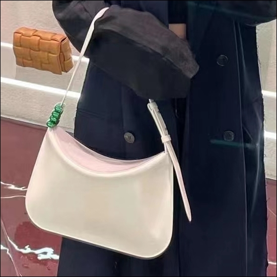 402e3a7936ceec308e8e26de4f441001_1657856846_4018.jpg 402e3a7936ceec308e8e26de4f441001_1657856846_4018.jpg