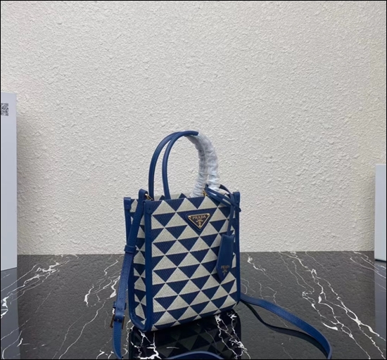 97f4d78c1fb261a0b45825855e959ffd_1657697735_5019.jpg 97f4d78c1fb261a0b45825855e959ffd_1657697735_5019.jpg