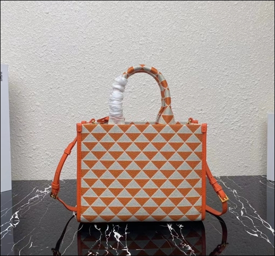 97f4d78c1fb261a0b45825855e959ffd_1657697832_2003.jpg 97f4d78c1fb261a0b45825855e959ffd_1657697832_2003.jpg