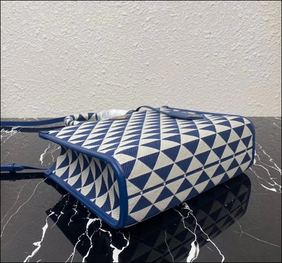 97f4d78c1fb261a0b45825855e959ffd_1657697856_8168.jpg 97f4d78c1fb261a0b45825855e959ffd_1657697856_8168.jpg