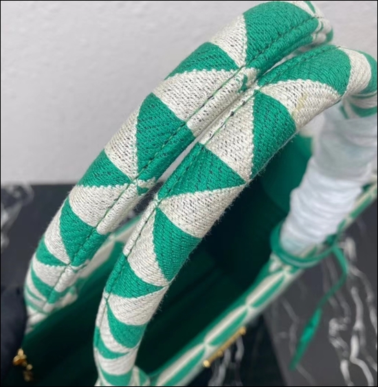 97f4d78c1fb261a0b45825855e959ffd_1657697890_0659.jpg 97f4d78c1fb261a0b45825855e959ffd_1657697890_0659.jpg