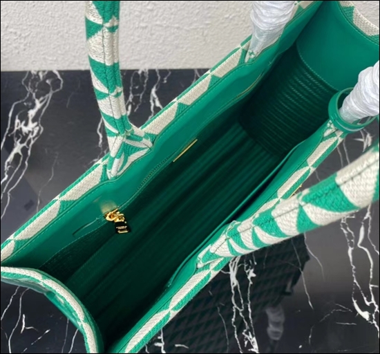 97f4d78c1fb261a0b45825855e959ffd_1657697890_4422.jpg 97f4d78c1fb261a0b45825855e959ffd_1657697890_4422.jpg