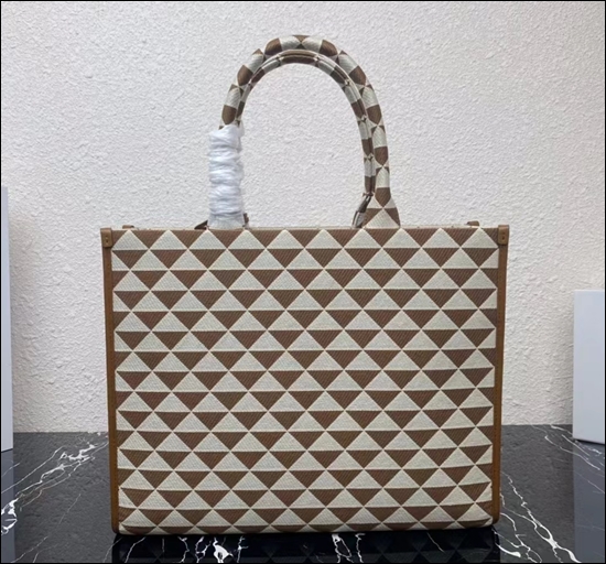 97f4d78c1fb261a0b45825855e959ffd_1657697914_7512.jpg 97f4d78c1fb261a0b45825855e959ffd_1657697914_7512.jpg