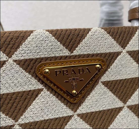 97f4d78c1fb261a0b45825855e959ffd_1657697916_4401.jpg 97f4d78c1fb261a0b45825855e959ffd_1657697916_4401.jpg