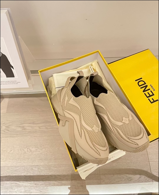 d76b34a93fb496124afafcf79e862db5_1658129104_7677.jpg d76b34a93fb496124afafcf79e862db5_1658129104_7677.jpg