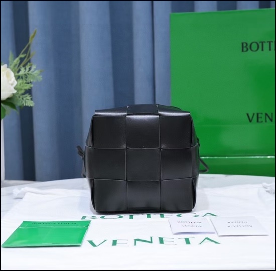 90df00c0735a844f5d802d4a748159b3_1661473479_0401.jpg 90df00c0735a844f5d802d4a748159b3_1661473479_0401.jpg