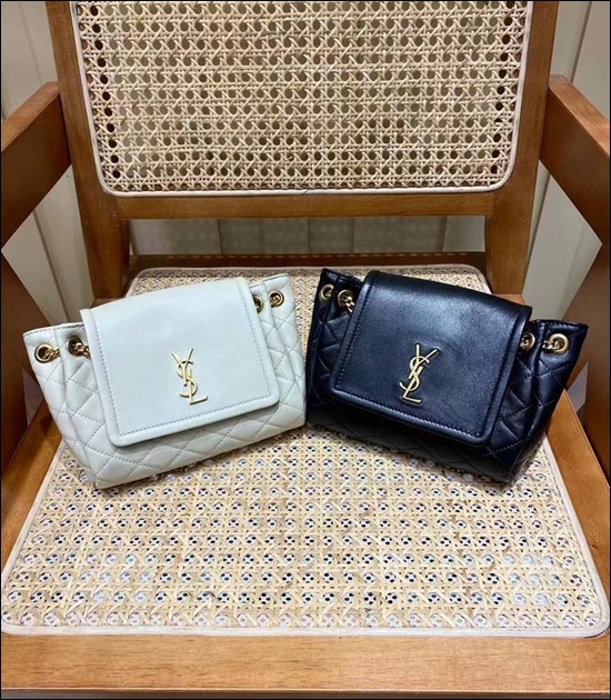 b0286f9ca51961534fd5bae85d395846_1661476521_7418.jpg b0286f9ca51961534fd5bae85d395846_1661476521_7418.jpg