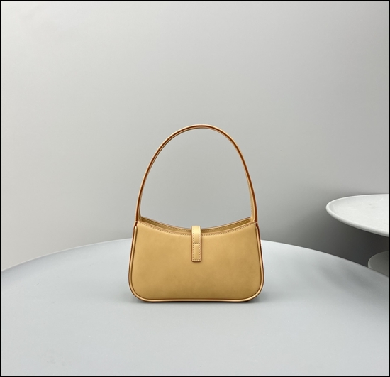 e1718891cb15c7580387a5c3e9affd0b_1662686021_3799.jpg e1718891cb15c7580387a5c3e9affd0b_1662686021_3799.jpg