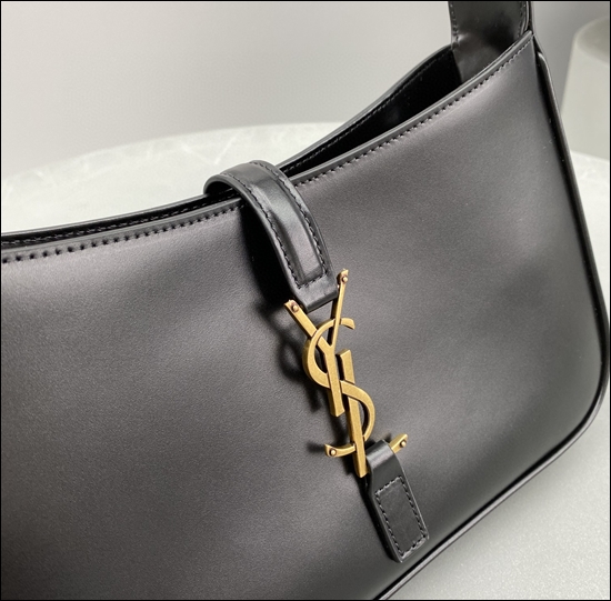 e1718891cb15c7580387a5c3e9affd0b_1662686086_3806.jpg e1718891cb15c7580387a5c3e9affd0b_1662686086_3806.jpg