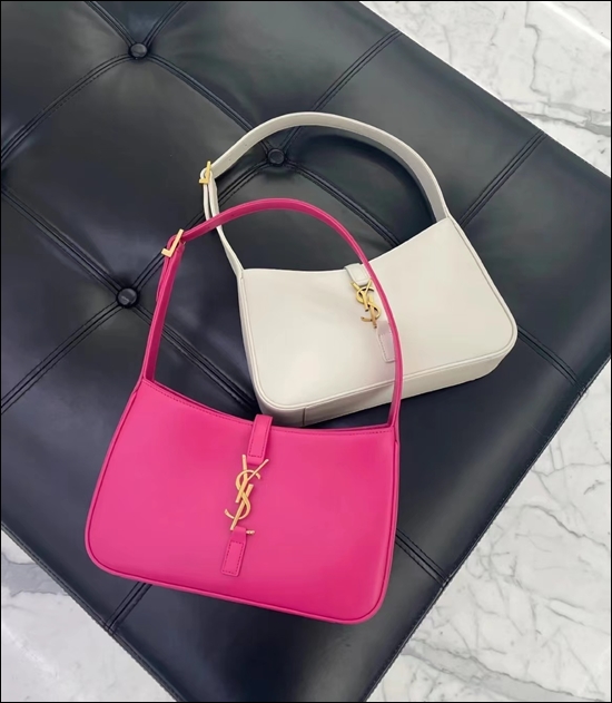 e1718891cb15c7580387a5c3e9affd0b_1662686126_296.jpg e1718891cb15c7580387a5c3e9affd0b_1662686126_296.jpg