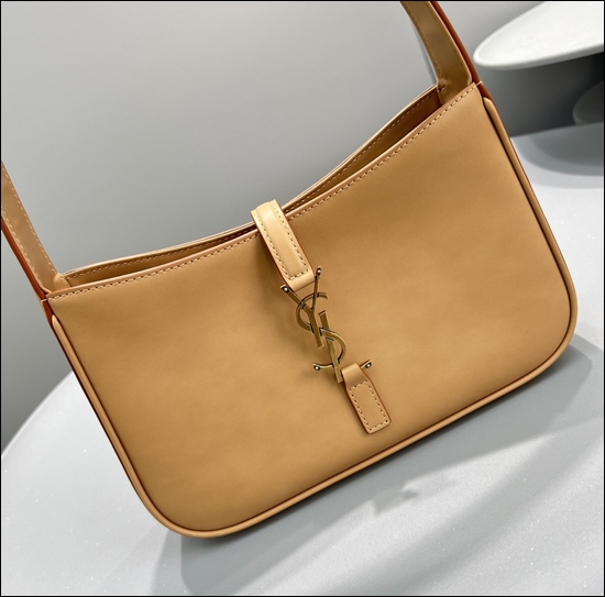 e1718891cb15c7580387a5c3e9affd0b_1662686135_2194.jpg e1718891cb15c7580387a5c3e9affd0b_1662686135_2194.jpg