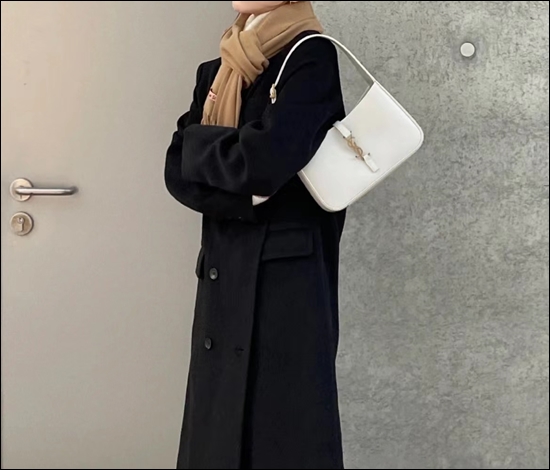 e1718891cb15c7580387a5c3e9affd0b_1662686223_2046.jpg e1718891cb15c7580387a5c3e9affd0b_1662686223_2046.jpg