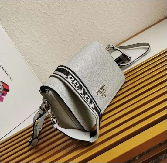 2e7d68a5677fa71db3de5593f7a24e40_1666681898_0298.jpg 2e7d68a5677fa71db3de5593f7a24e40_1666681898_0298.jpg