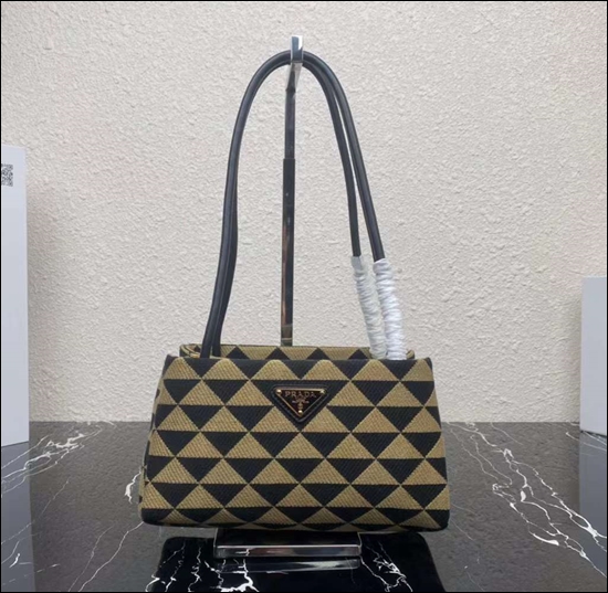 926d16f11e3dd36129918bac00caad9b_1666757832_7973.jpg 926d16f11e3dd36129918bac00caad9b_1666757832_7973.jpg