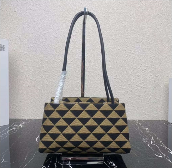 926d16f11e3dd36129918bac00caad9b_1666757833_1685.jpg 926d16f11e3dd36129918bac00caad9b_1666757833_1685.jpg